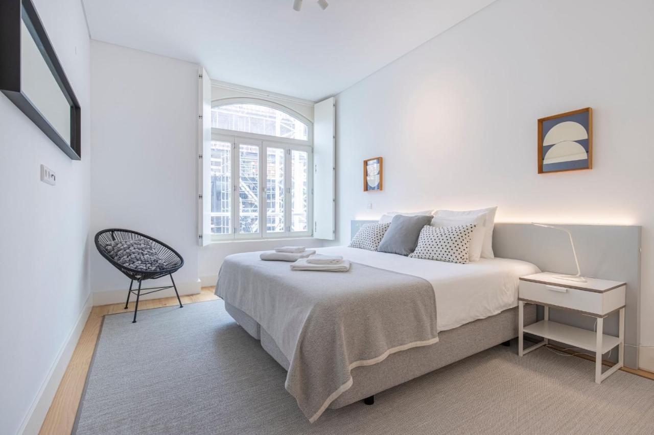 Modern Rustic Flat In Santos By Lovelystay Lisboa Exteriör bild