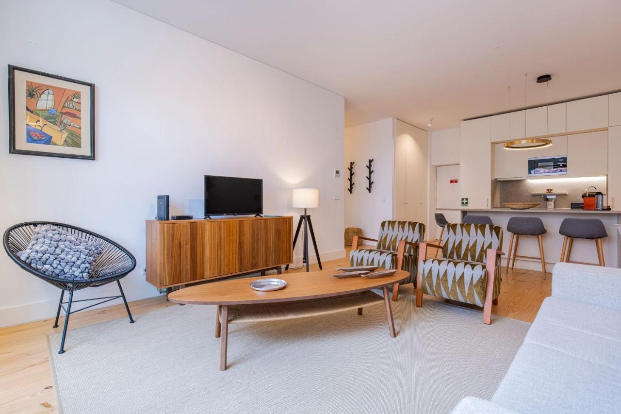 Modern Rustic Flat In Santos By Lovelystay Lisboa Exteriör bild