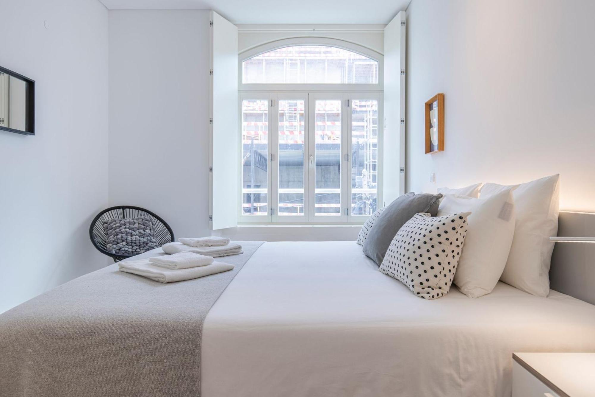 Modern Rustic Flat In Santos By Lovelystay Lisboa Exteriör bild